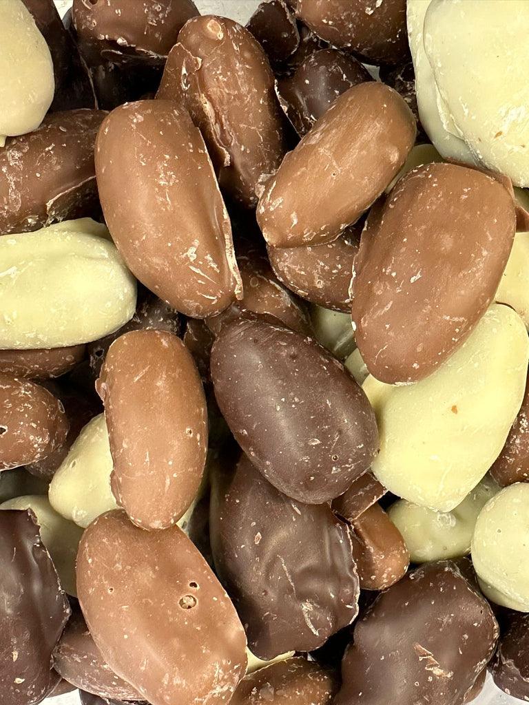 Chocolate dates mixed